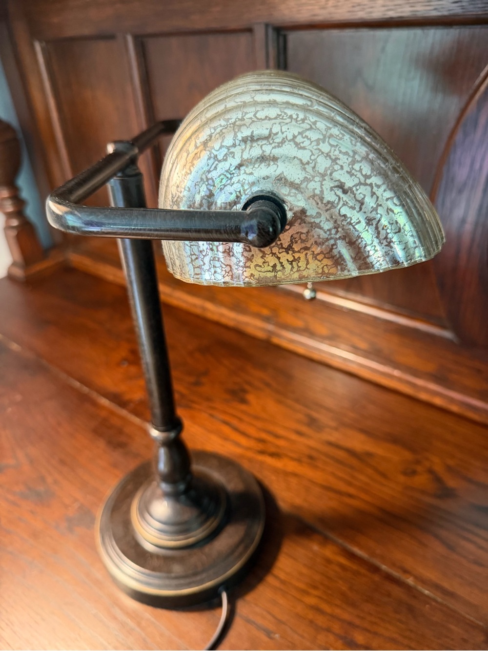 Antique-Style Banker Desk Lamp with Silvered Glass Shade